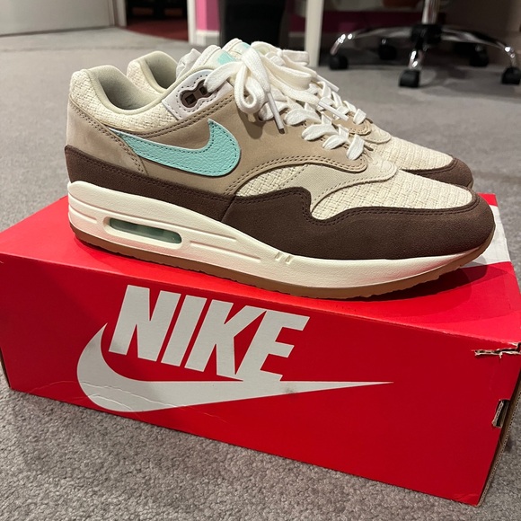 Nike Other - Nike Air Max 1 PRM